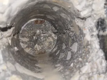 Perforación de extracción de un núcleo en un elemento de concreto